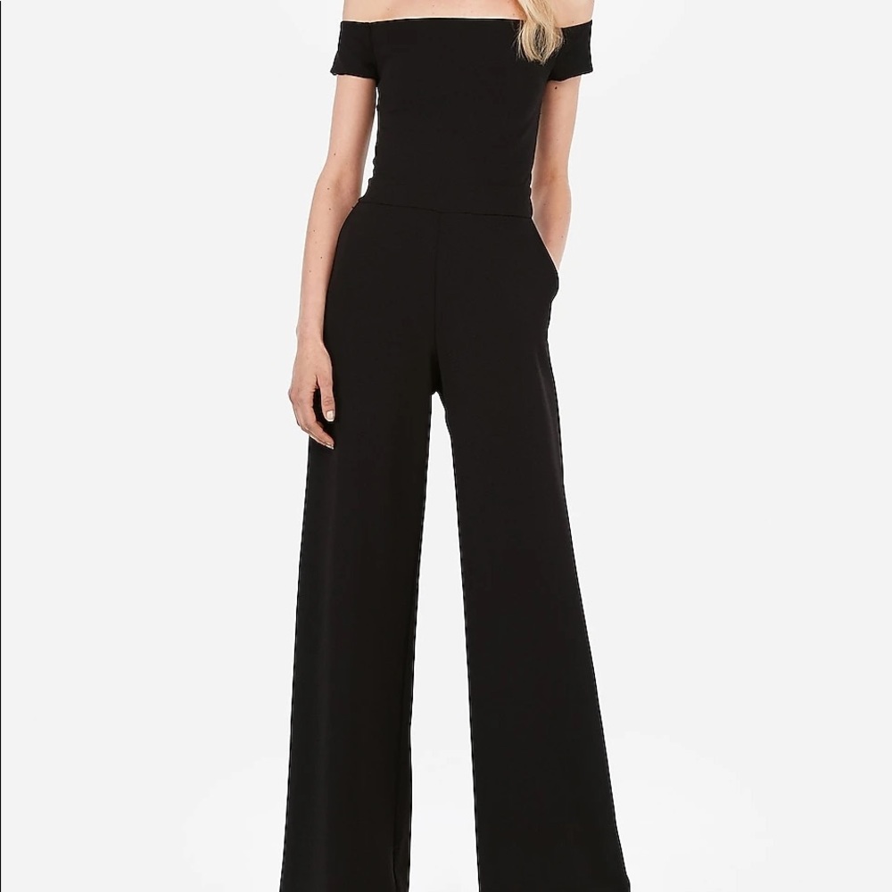 OFF THE SHOULDER WIDE LEG JUMPSUIT IN BLACK